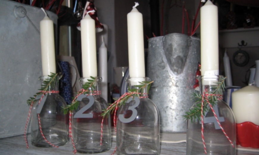 Kerzenhalter aus Glas in der Gartengalerie23 Dresden